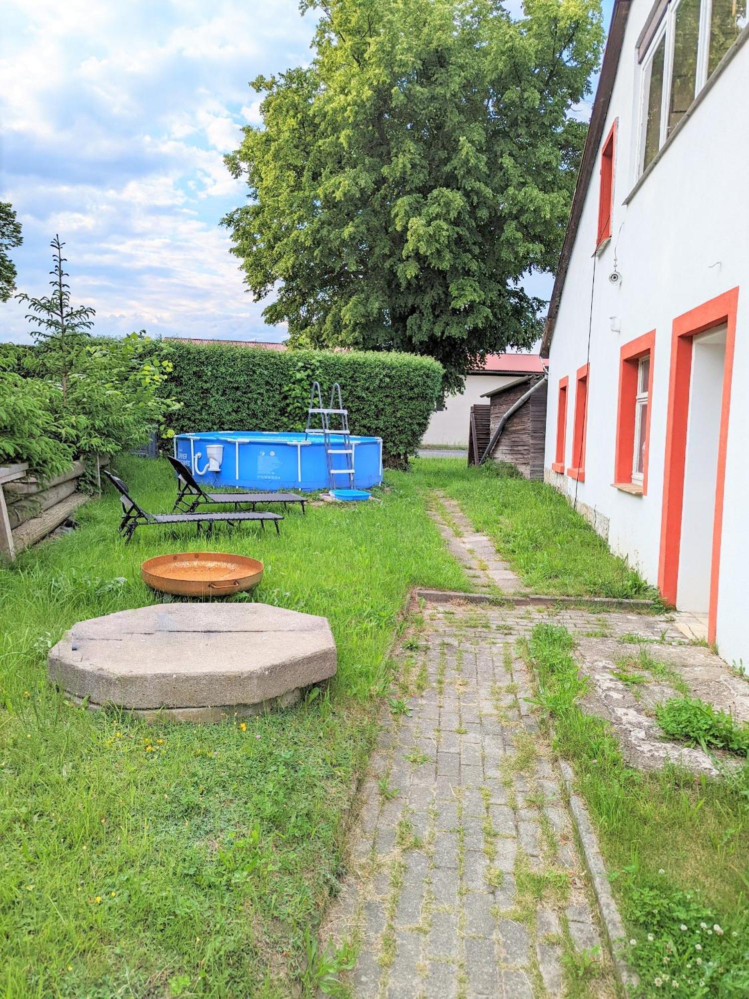W5 - Urlaubsmagie - Wohnung Mit Grill, Terrasse & Pool Lichtenhain  Exteriér fotografie